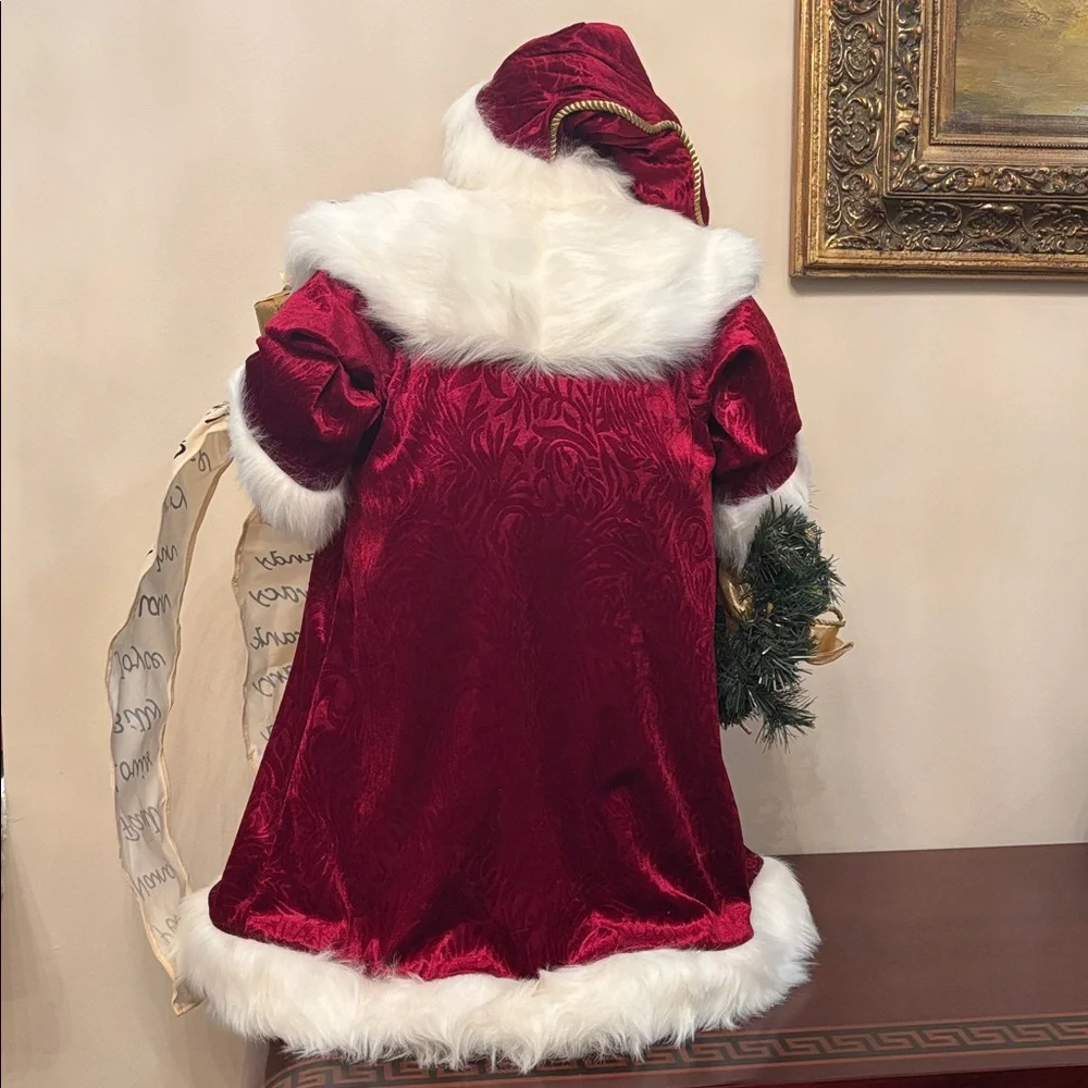 Kirkland Large Decorative Santa Statue 30” Tall